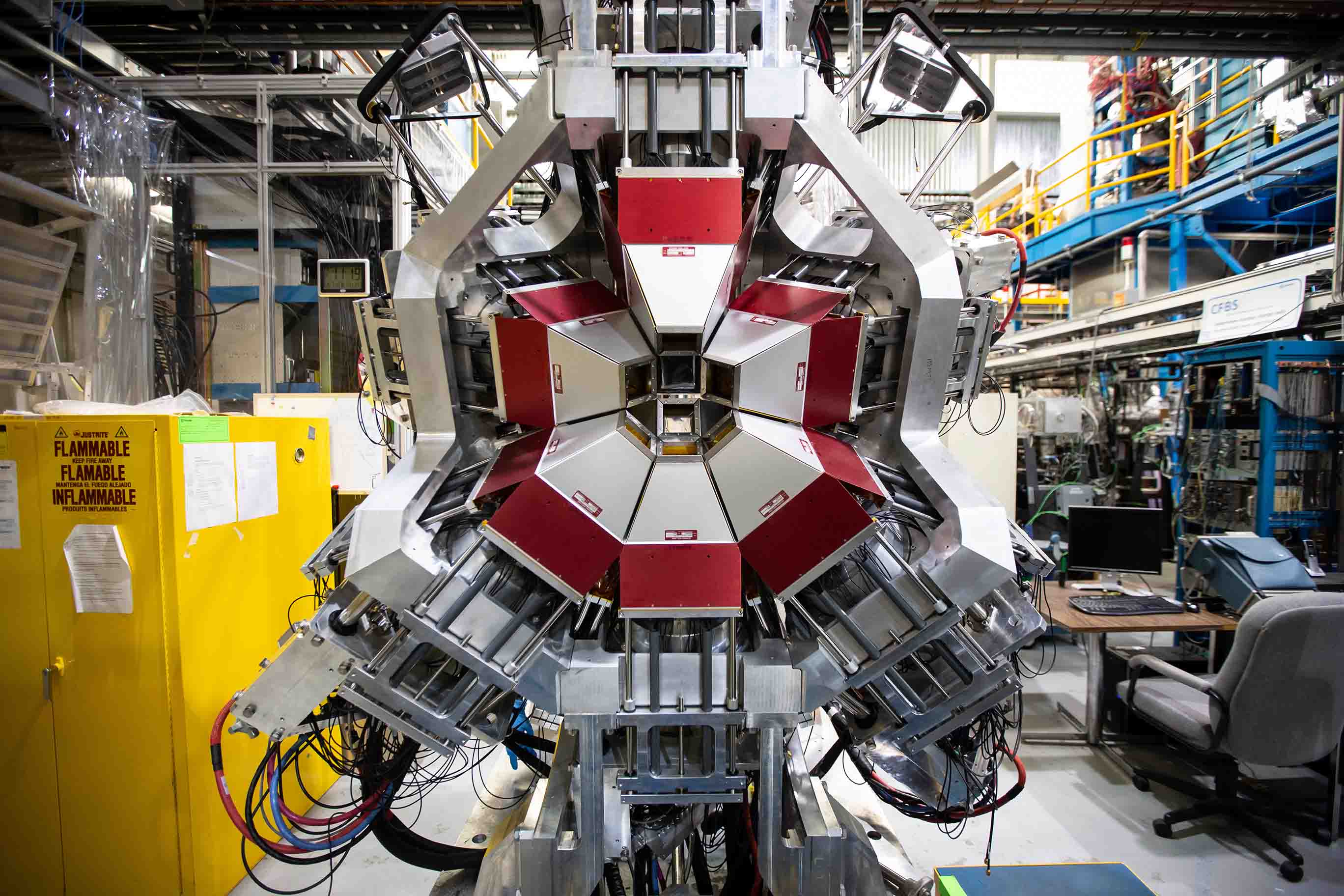 The GRIFFIN Spectrometer. (Image credit: Kirk Chantraine, TRIUMF Photowalk 2018).