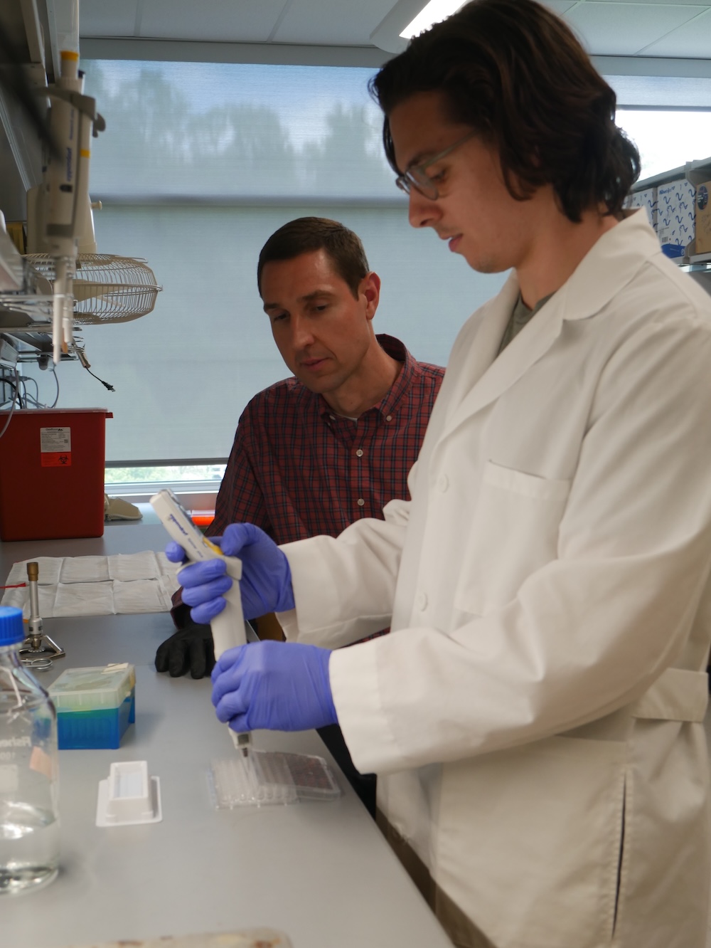 Erik in the wet lab