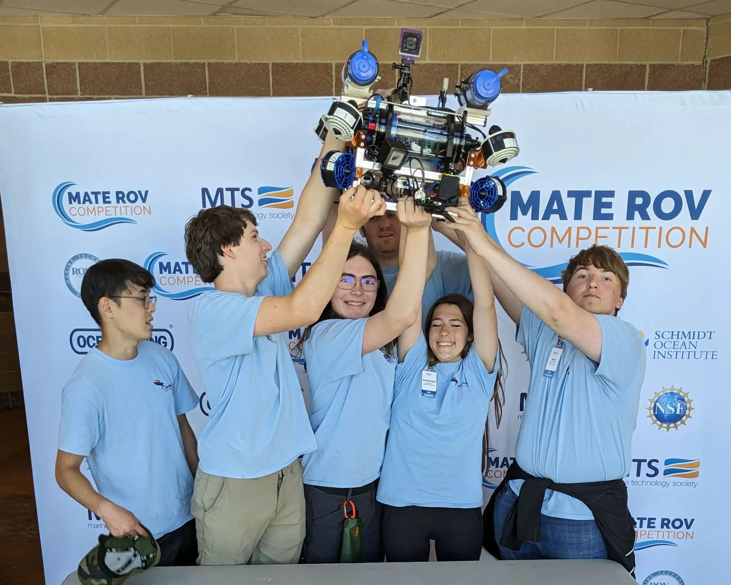 Cabrillo Robotics holds SeaHawk celebrating completing all competition events