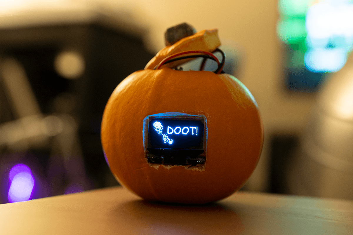 Image of the Cyber Pumpkin showing the "Doot" image.