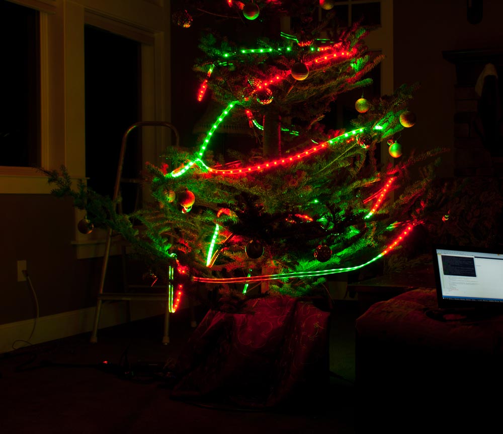 Picture of tree in use with Xmas colors