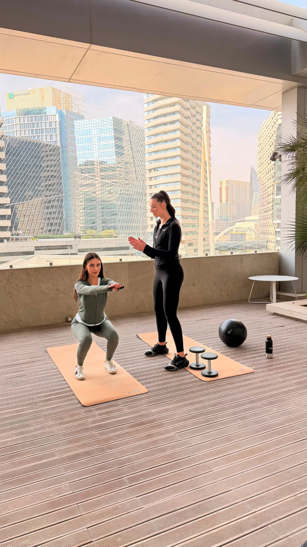 A private coaching session on a Riyadh terrace