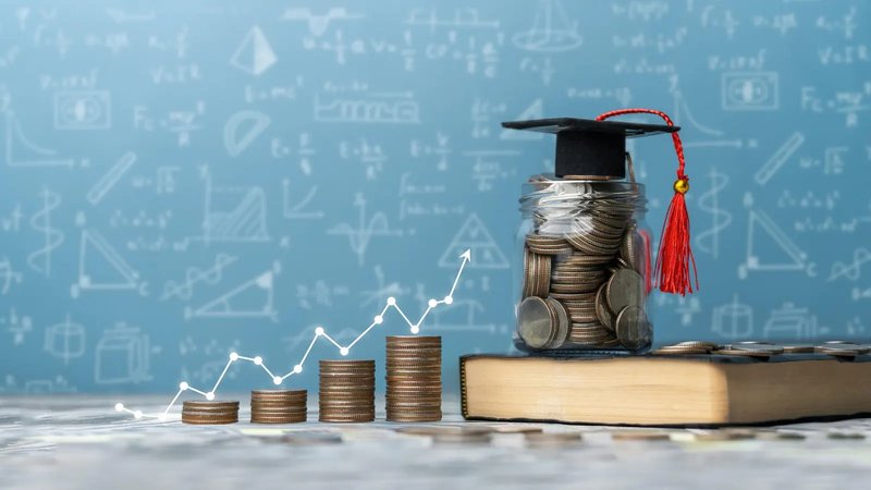 Több mint 100 ezer dollár az éves tandíj az elit egyetemeken, de a listaár már csak fikció