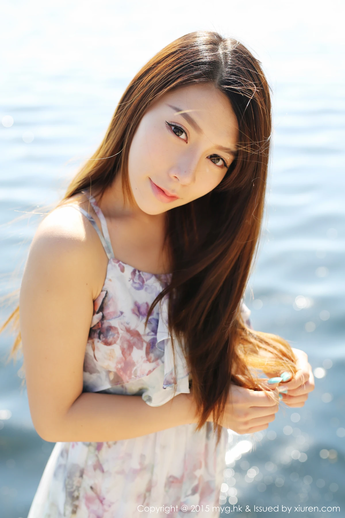 MyGirl美媛馆 Vol.106_嫩模vetiver嘉宝贝儿大理旅拍连身花长裙清新迷人写真50P - 2