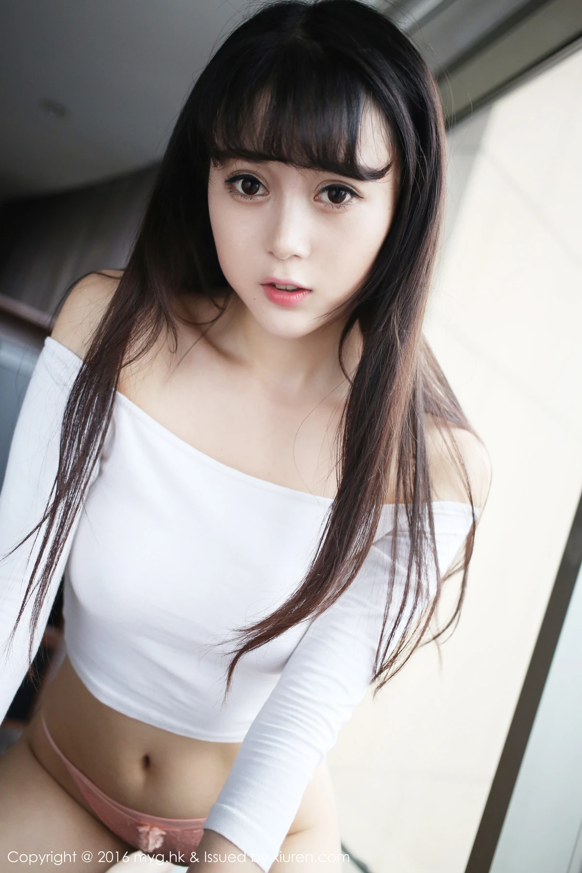 MyGirl美媛馆 Vol.197_嫩模赵小米Kitty白色上衣半撩秀美胸粉红内裤性感写真65P - 4