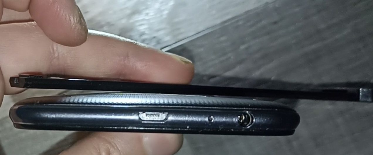 deflate and make liion battery flat swollen-li-ion battery demonstration