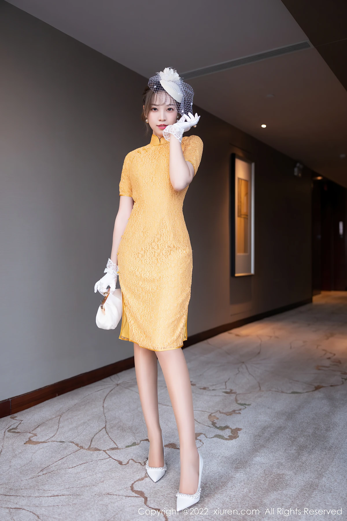 XiuRen秀人网No.5029_郑颖姗Bev：旗袍丝袜的极致诱惑，快带她定格专属魅力！ - 7