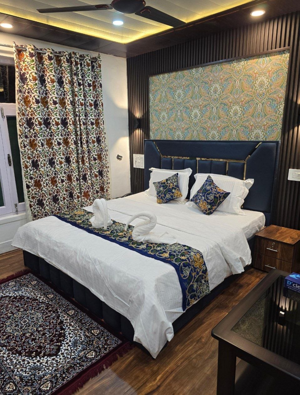Deluxe Room - Photo 1