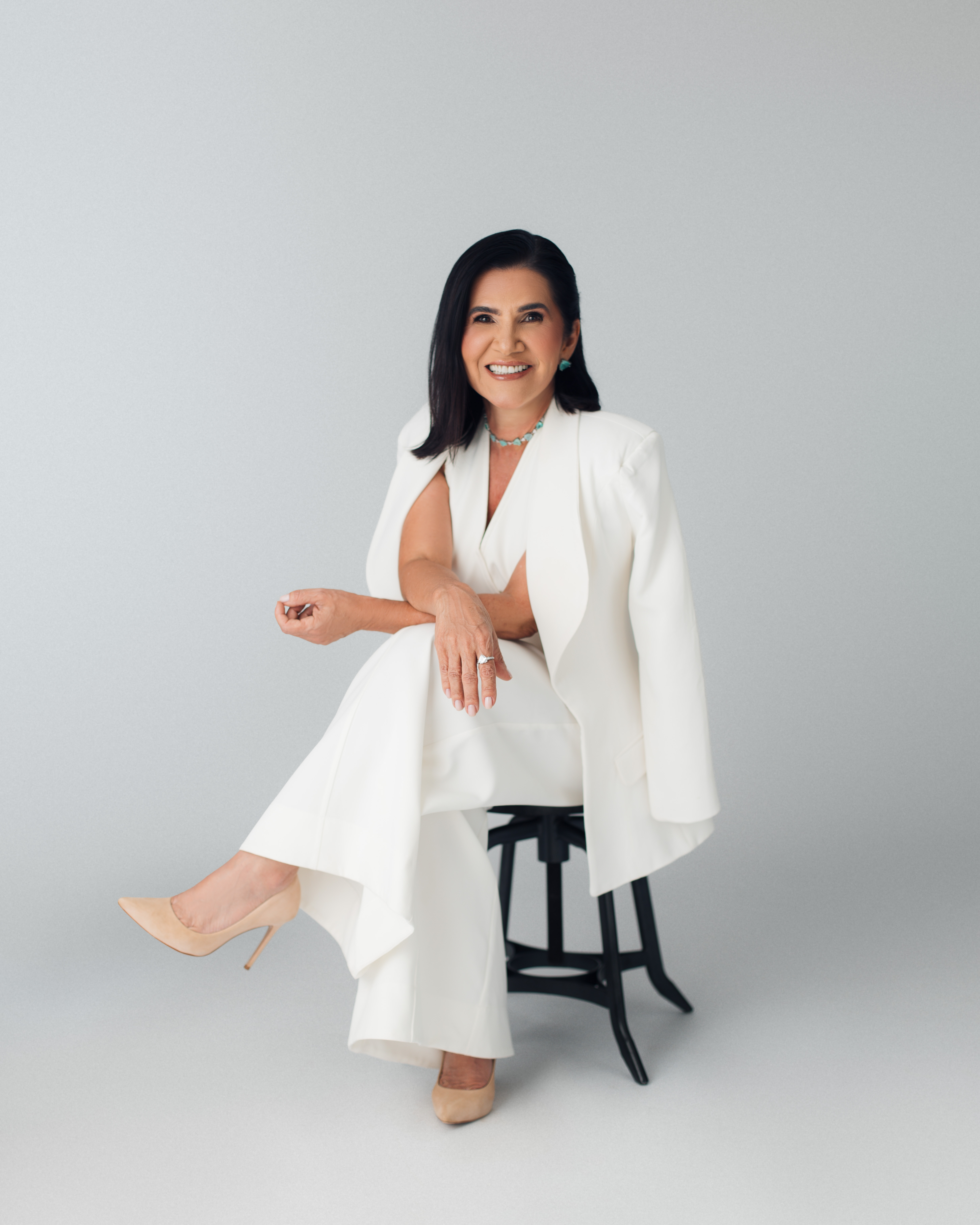 [Dra. Fáthima Oliveira]