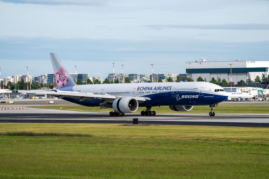 China Airlines aircraft used in the GRACE inference example