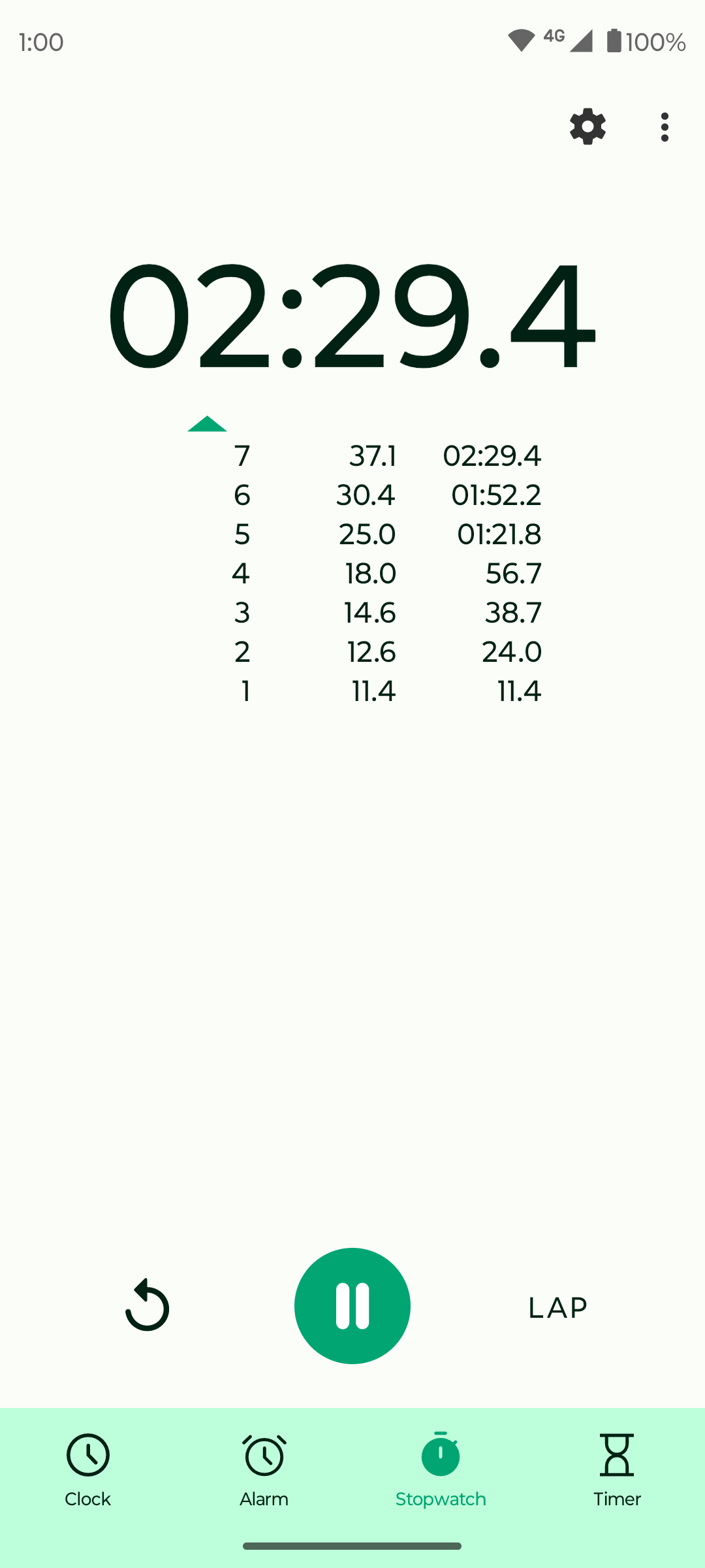 Screenshot 4 of Fossify Clock — opens full size