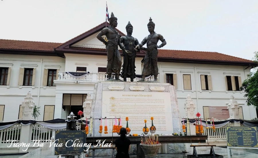 Tượng đài Ba Vua Chiang Mai Thái Lan