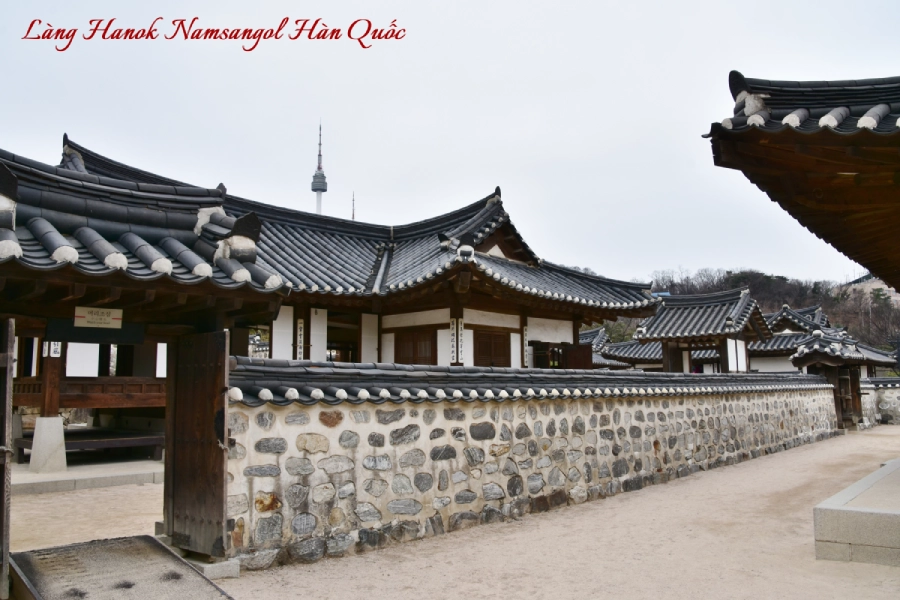 Du lịch Hàn Quốc Tết 2024 tại làng văn hóa Hanok Namsangol