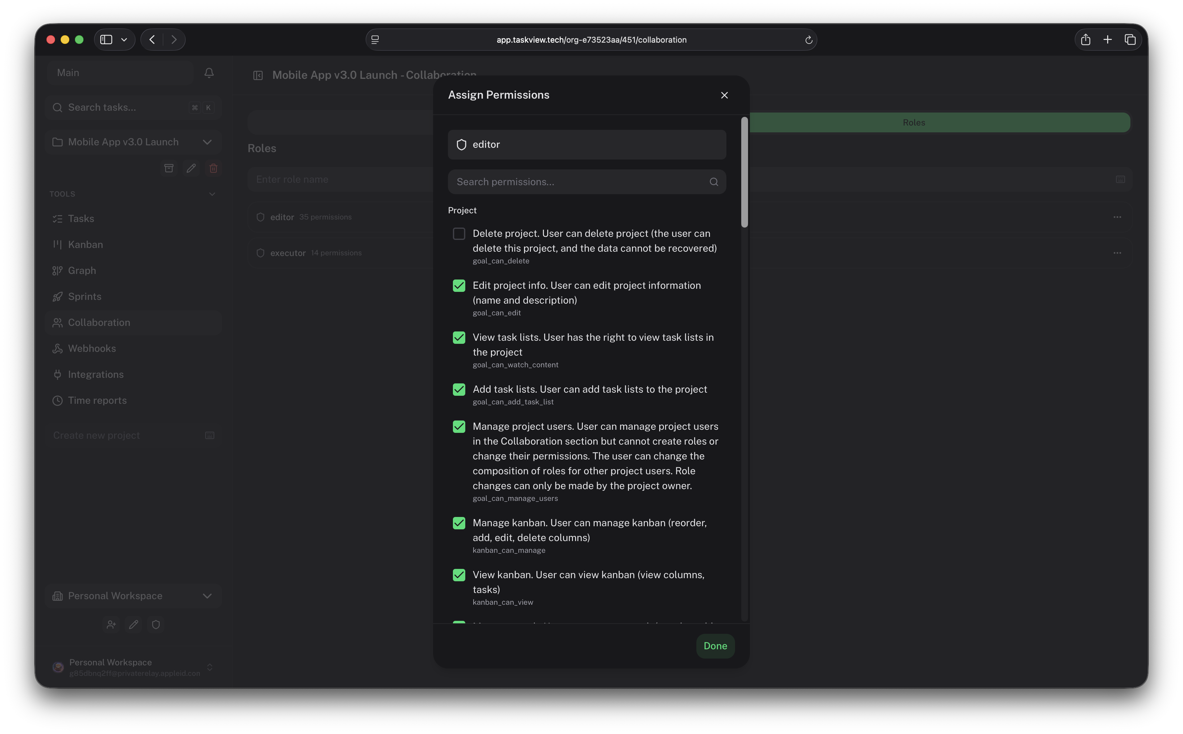 Role permissions (dark theme)