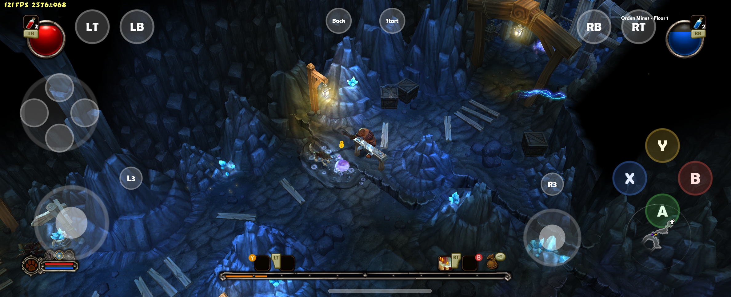 Torchlight Rekindled 1.0.0 em Android com controles virtuais e cenário das minas Orden