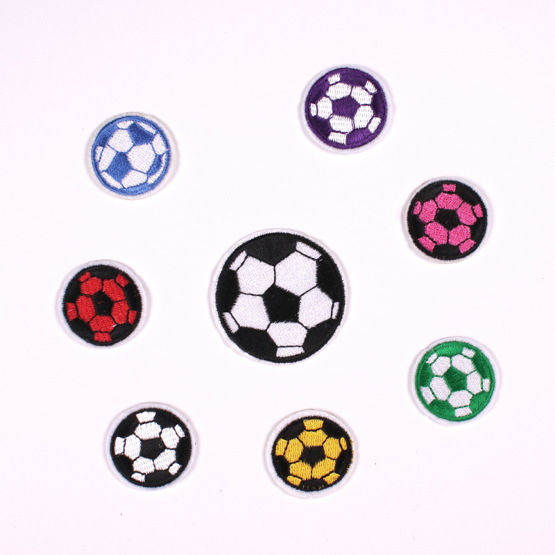 Embroidery cloth stickers, clothing accessories, badges, Iron on patches stickers, football cartoons, factory direct sales