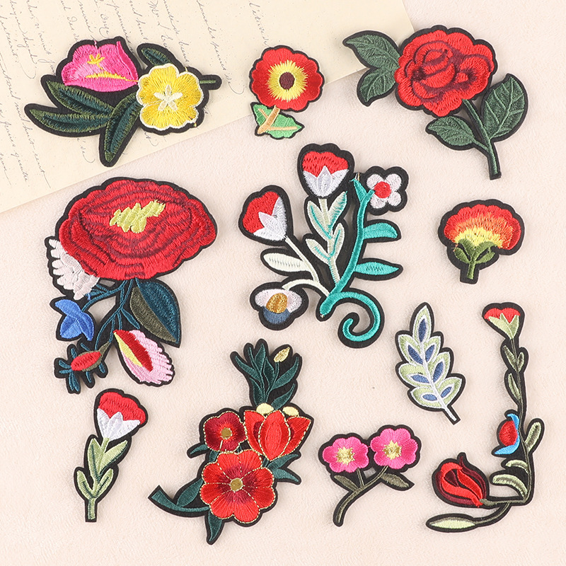 embroidery badge clothing accessories patch European and American style rose patch embroidery cloth sticker