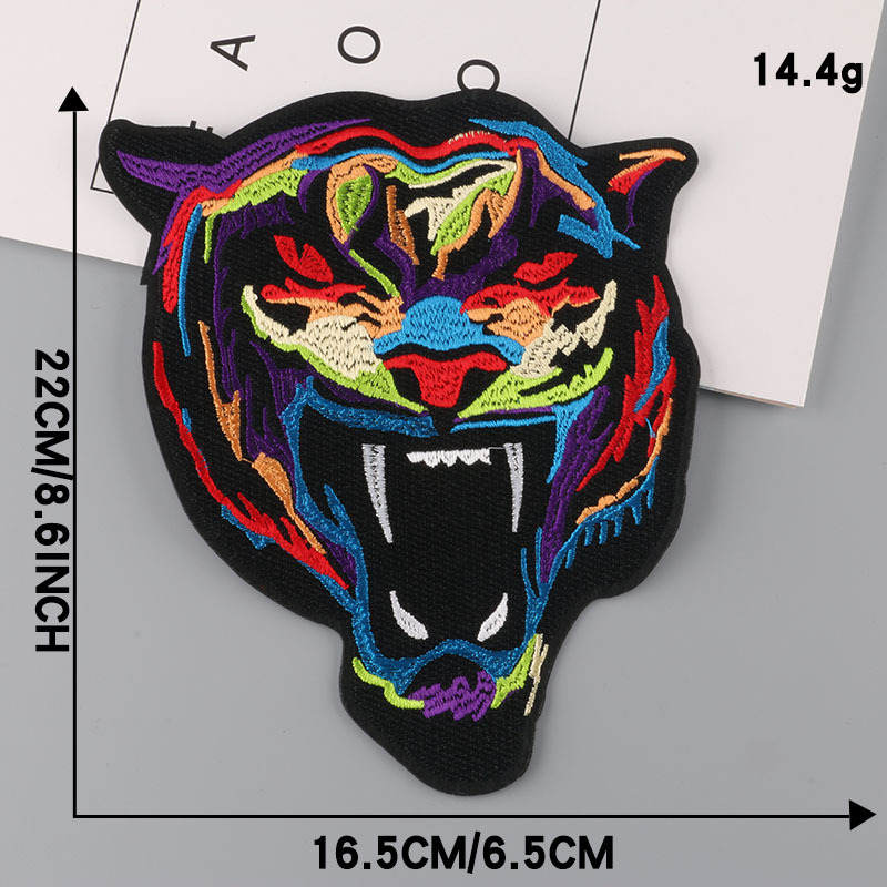 embroidery label, tiger animal badge, luggage, clothing accessories, European and American  sources, cloth labels, embroidery stickers, cloth stickers