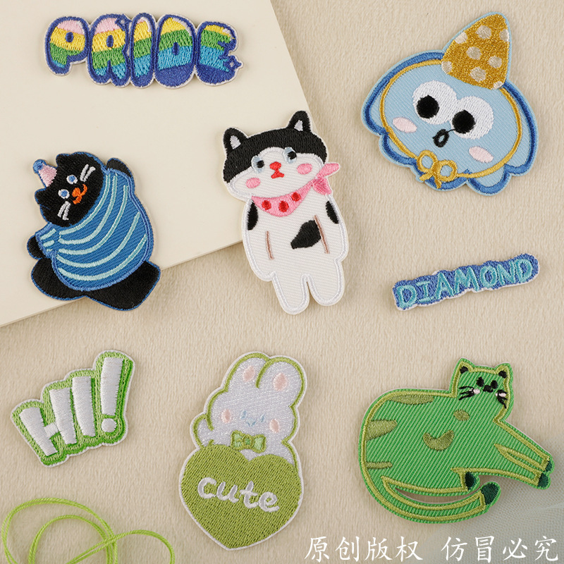 Iron on patches DIY accessories animal English embroidery sticker Self-adhesive patch patch accessory cloth sticker