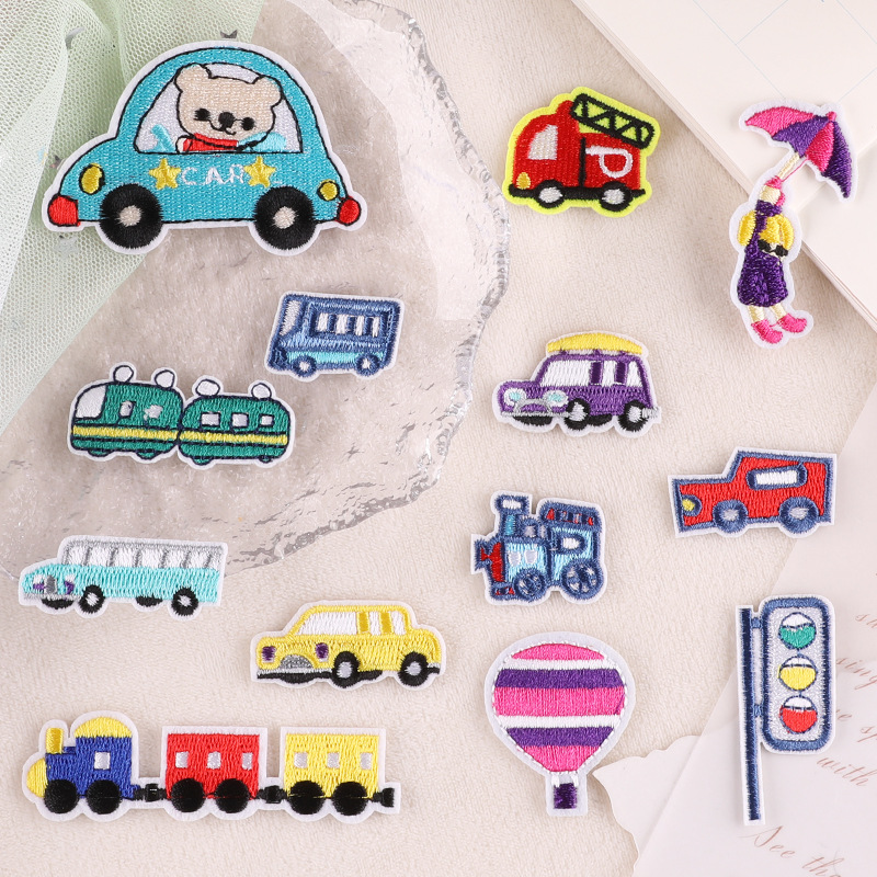 cartoon car patch sticker children's clothing accessories jewelry accessories Iron on patches DIY embroidery cloth sticker