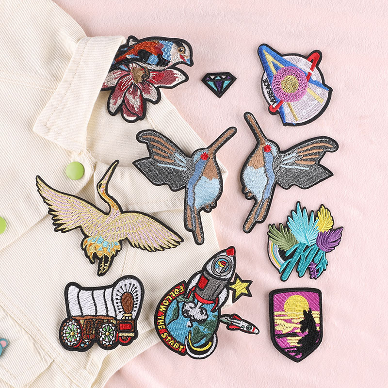 Iron on patches rocket bird train cloth label clothing accessories shoe bag accessories DIY patch embroidery cloth sticker