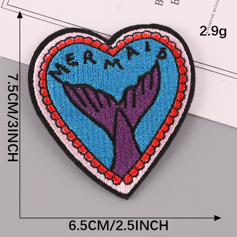 Iron on patches Earphone Cloth Label Clothing Accessories Hat Accessories Hand Account Patch Sticker Badge Embroidery Cloth Sticker