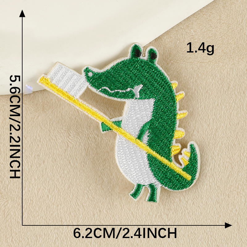 Iron on patches cute cartoon animal sticker embroidery  clothing accessories hand account accessories self-adhesive embroidery cloth sticker