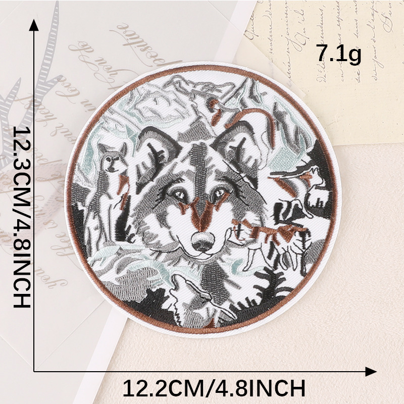 Iron on patches Cloth Badge Skull Patch Luggage Accessories Clothing Accessories Hand Account DIY Embroidery Cloth Sticker