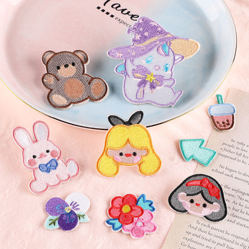 Iron on patches self-adhesive cartoon animal rabbit patch embroidery clothing accessories letter badge hand account cloth sticker