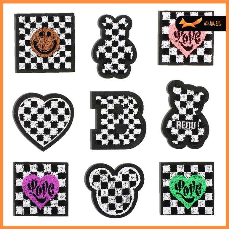 square embroidery cloth sticker cartoon face bear embroidery Patches sticker embroidery grid pattern