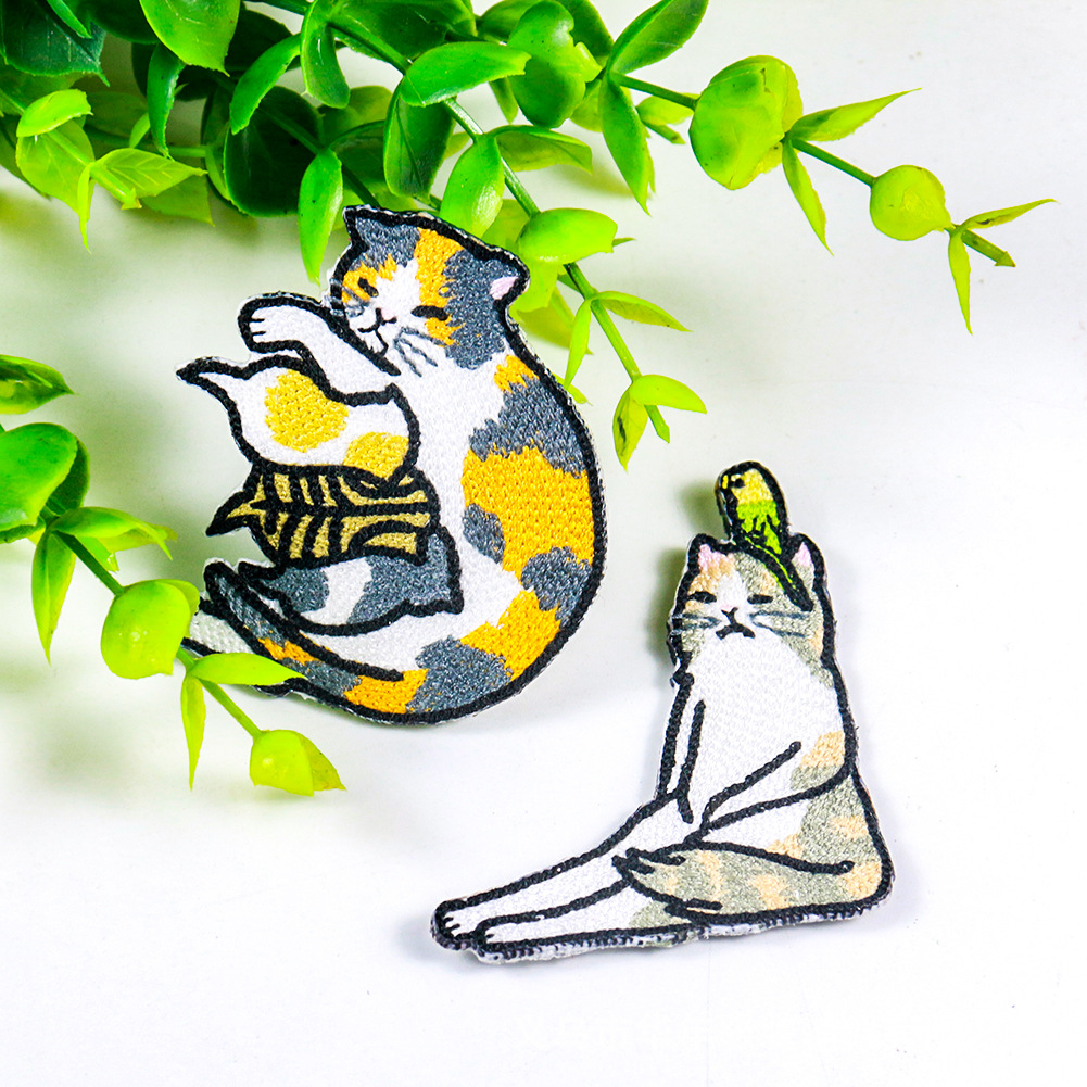 embroidery animal cloth sticker cat feeding cat Patches sticker DIY handmade clothing iron sticker