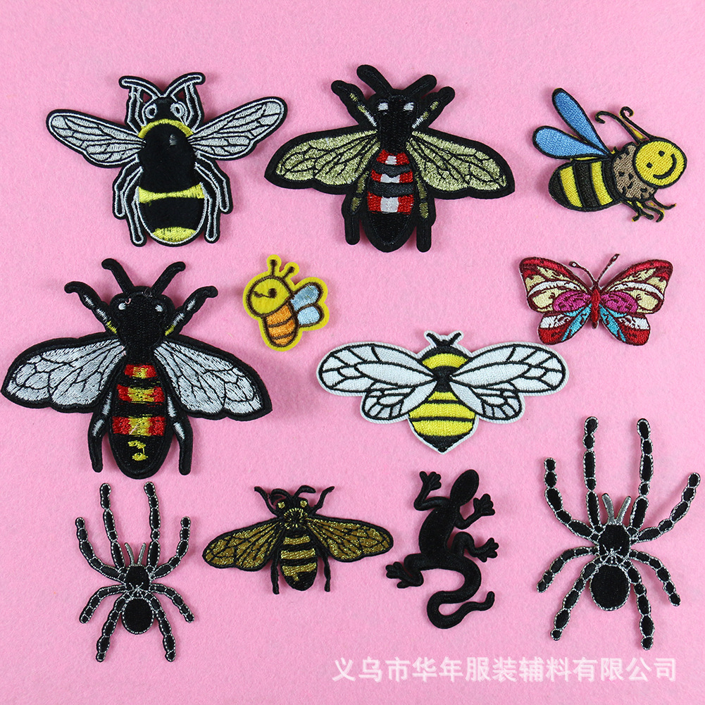 Cartoon embroidery cloth sticker gecko spider hat sock clothing accessories DIY hole Patches badge