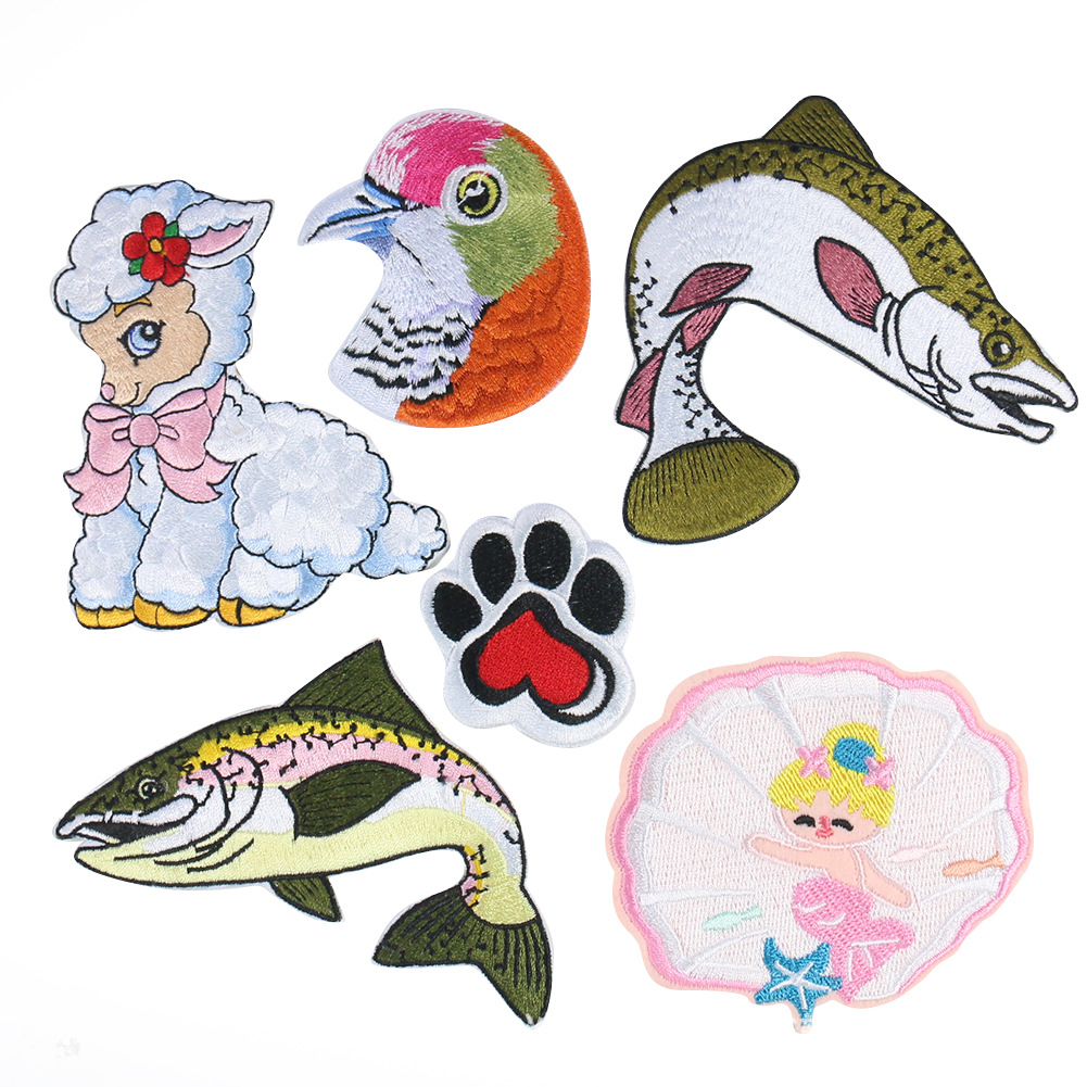 Cartoon animal embroidery cloth sticker shark paw print alpaca DIY Patches clothing accessoriesadhesive