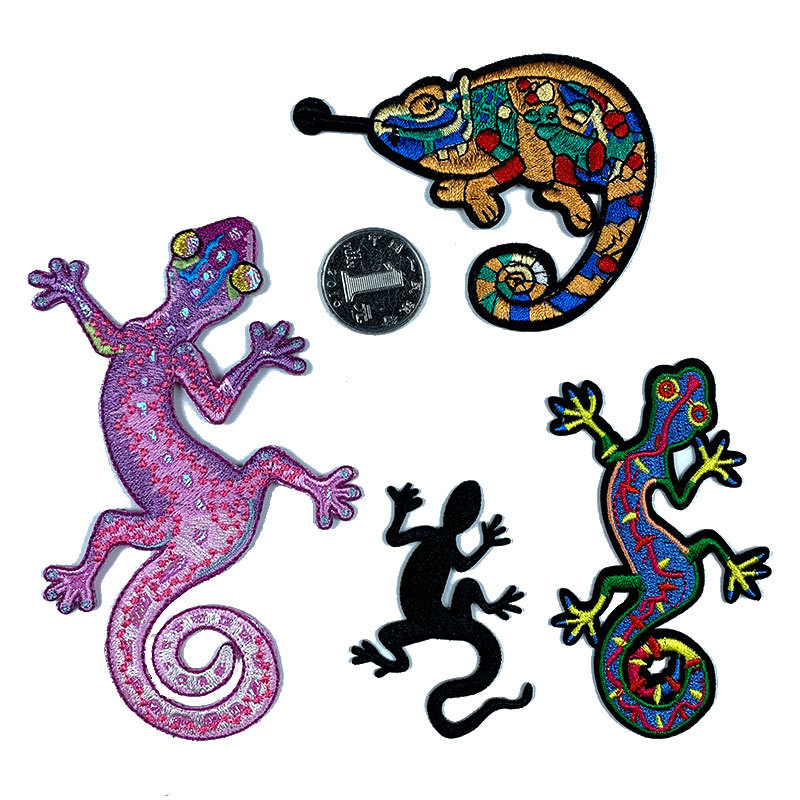 Cartoon gecko embroidery cloth sticker chameleon lizard clothing accessories hat sock clothes holes adhesive Patches sticker