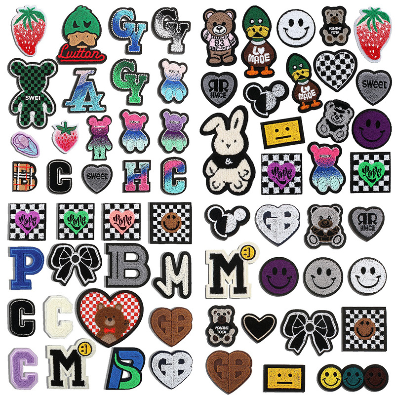 bear embroidery set cartoon schoolbag embroidery cloth sticker embroidery Patches sticker