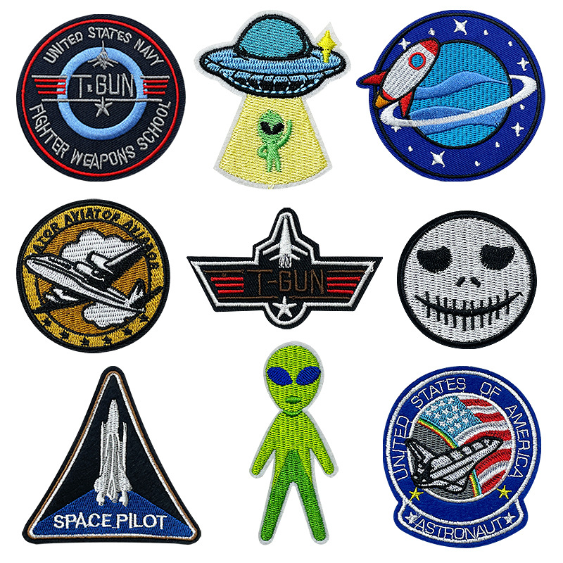 Ironing cartoon embroidery cloth sticker creative rocket Patches embroidery label
