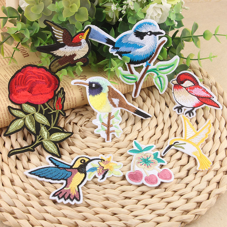 Flower and bird embroidery cloth sticker Patches sticker solid embroidery clothing accessories ironing sewing cloth sticker flower ironing label