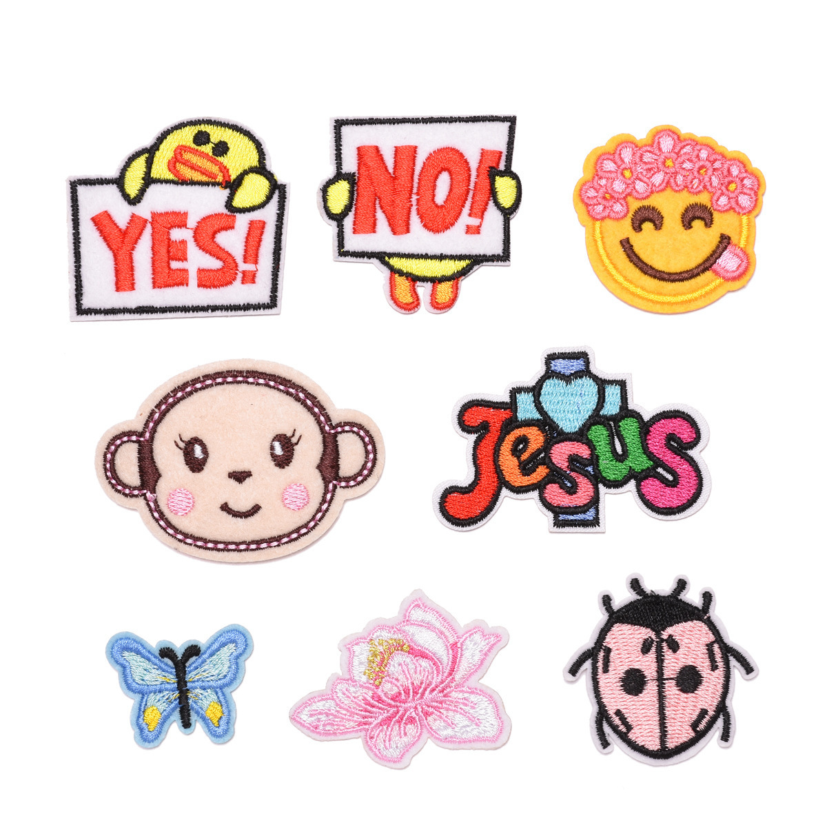 Cute little animal bear cartoon children's fun small size woven mark hat wool clothes decorative sticker cloth sticker flower