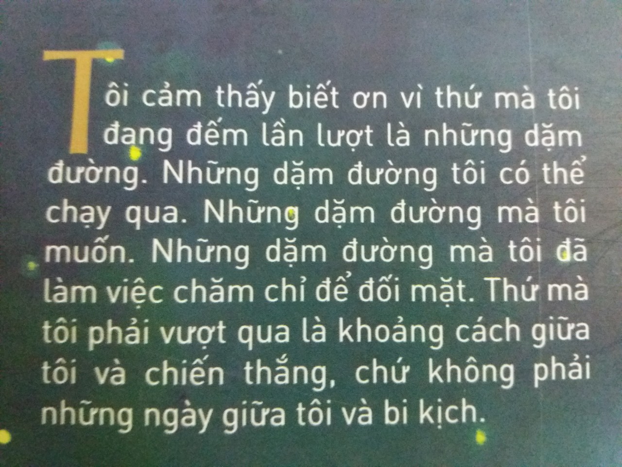 Ảnh chụp câu nói ở trang bìa sau cuốn sách