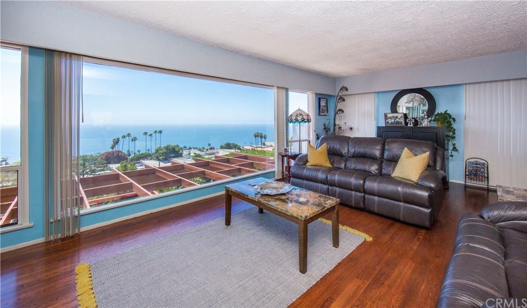1345 West 35th Street, San Pedro, CA 90731