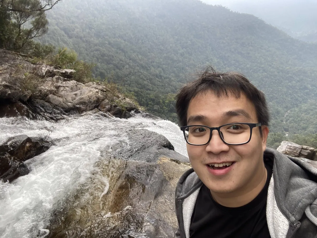 hoangyell at waterfall