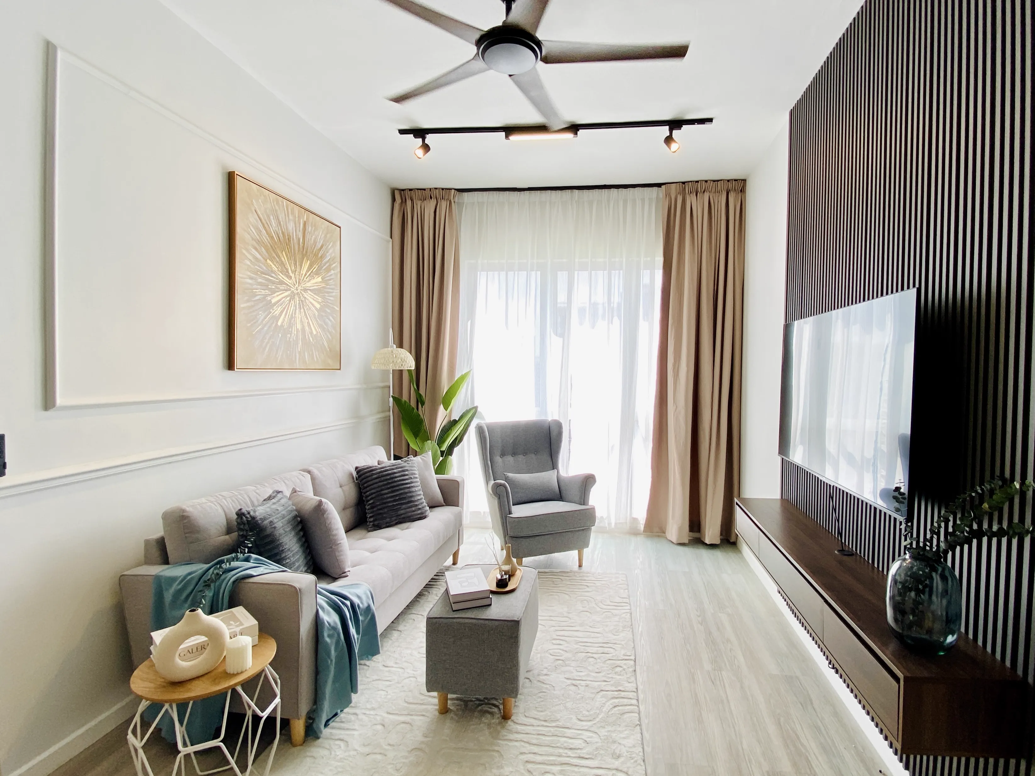 Sanderling Contemporary Elegance