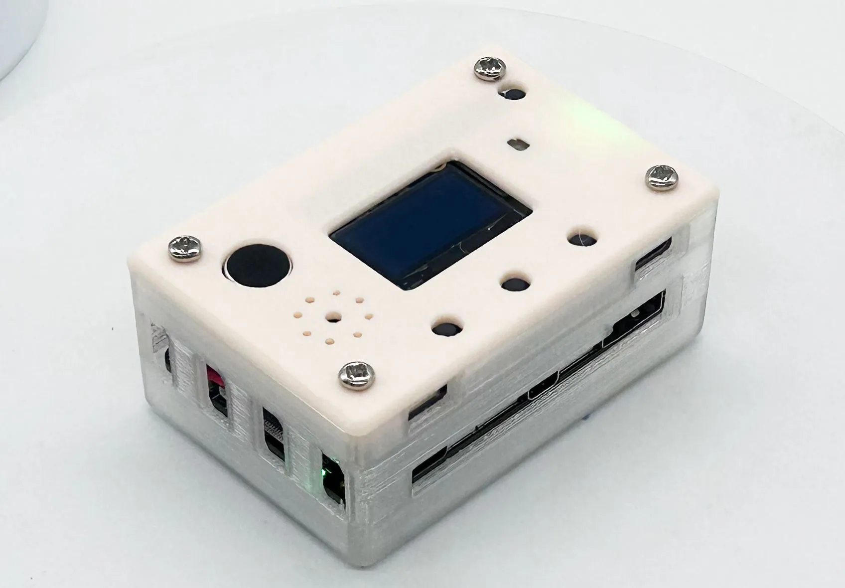 泰山派 RK3566 AIBox 实物