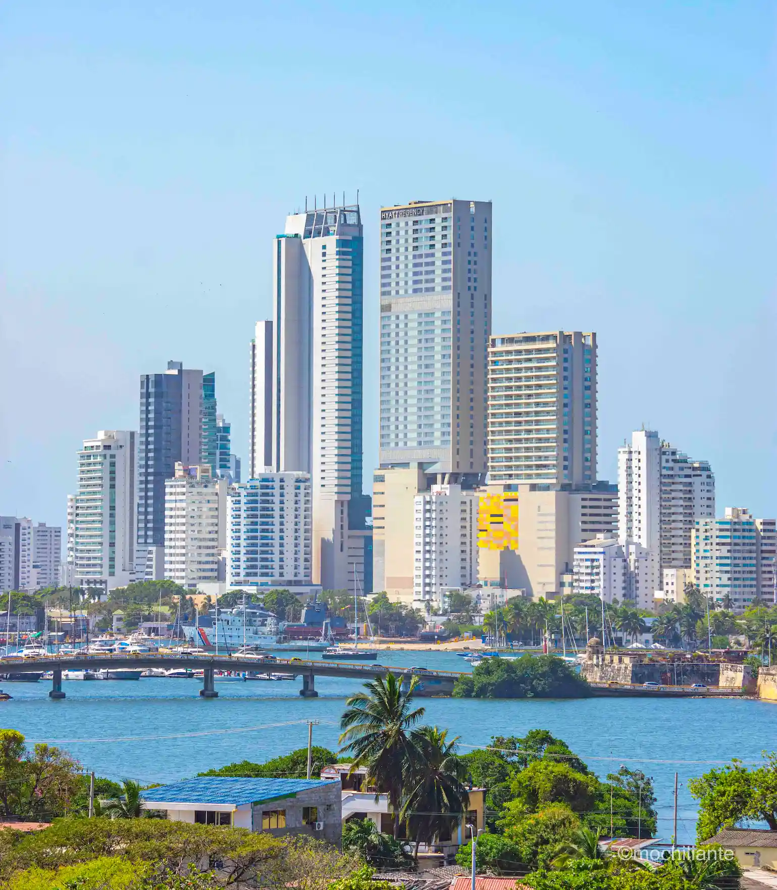 Panoramica Cartagena desde Castillo de San Felipe