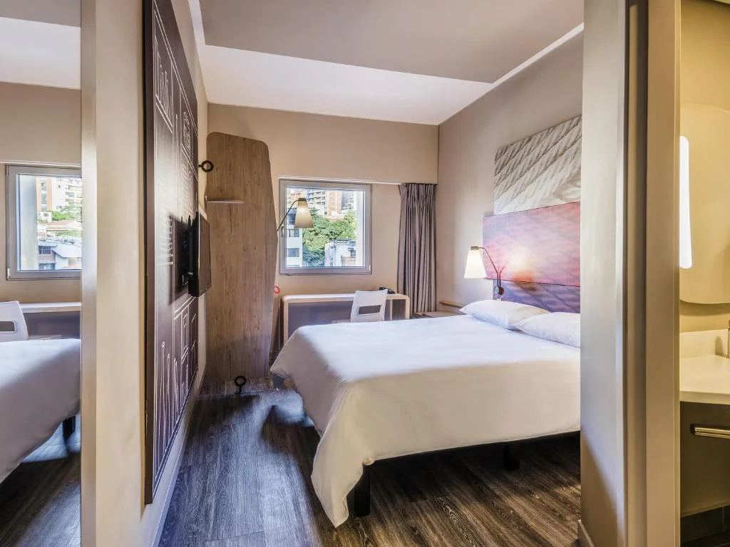 Hotel Cali Ibis Granada
