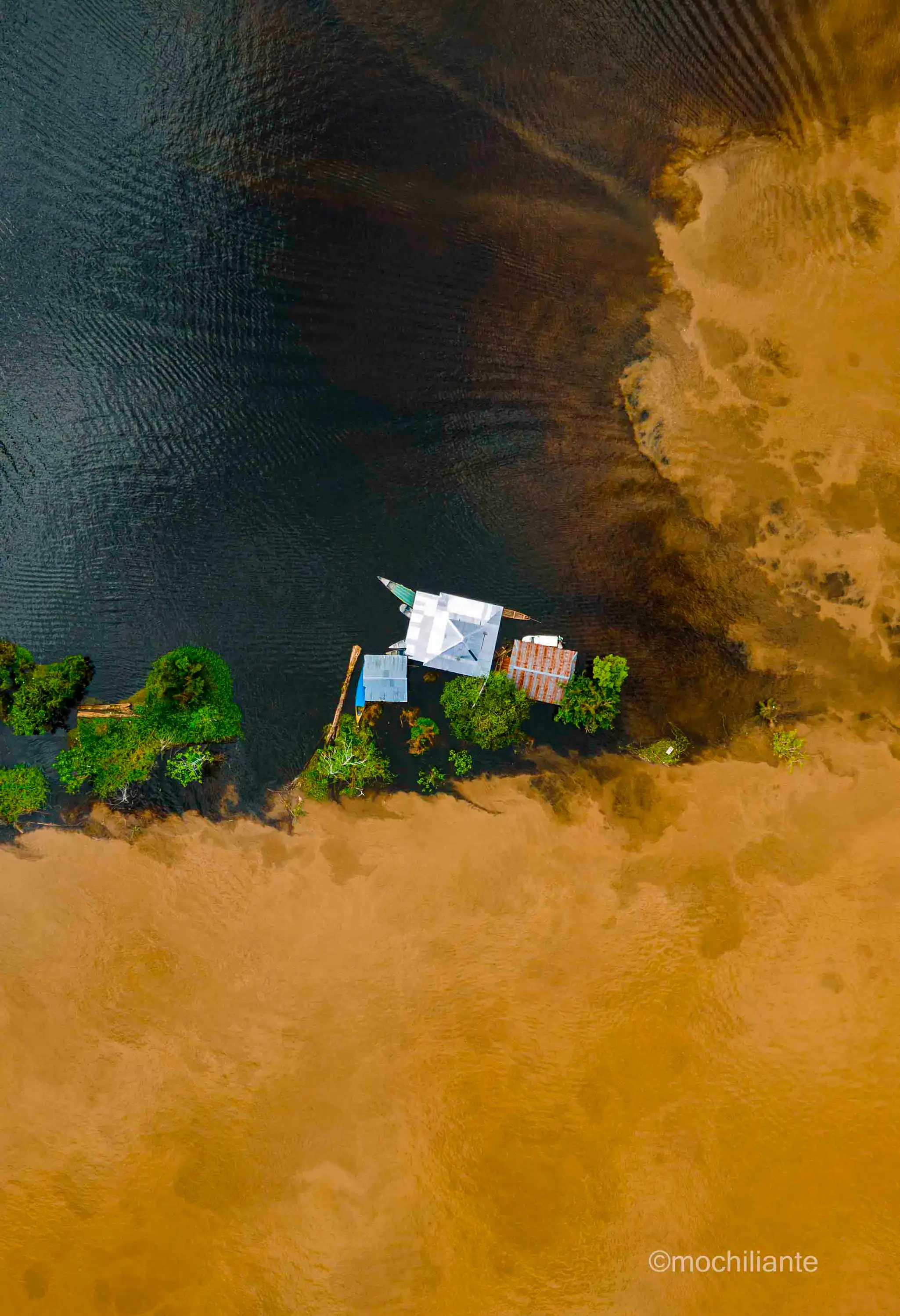 casa en rio amazonas
