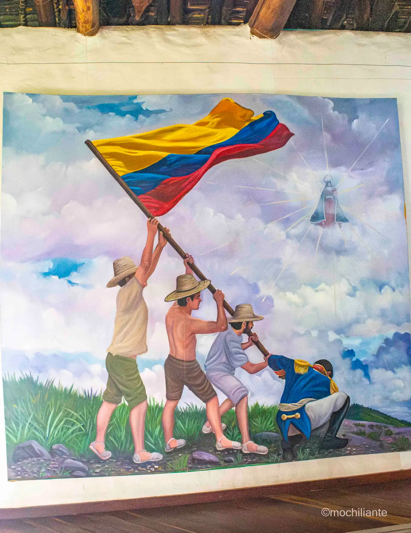 Primer izada de bandera Colombia