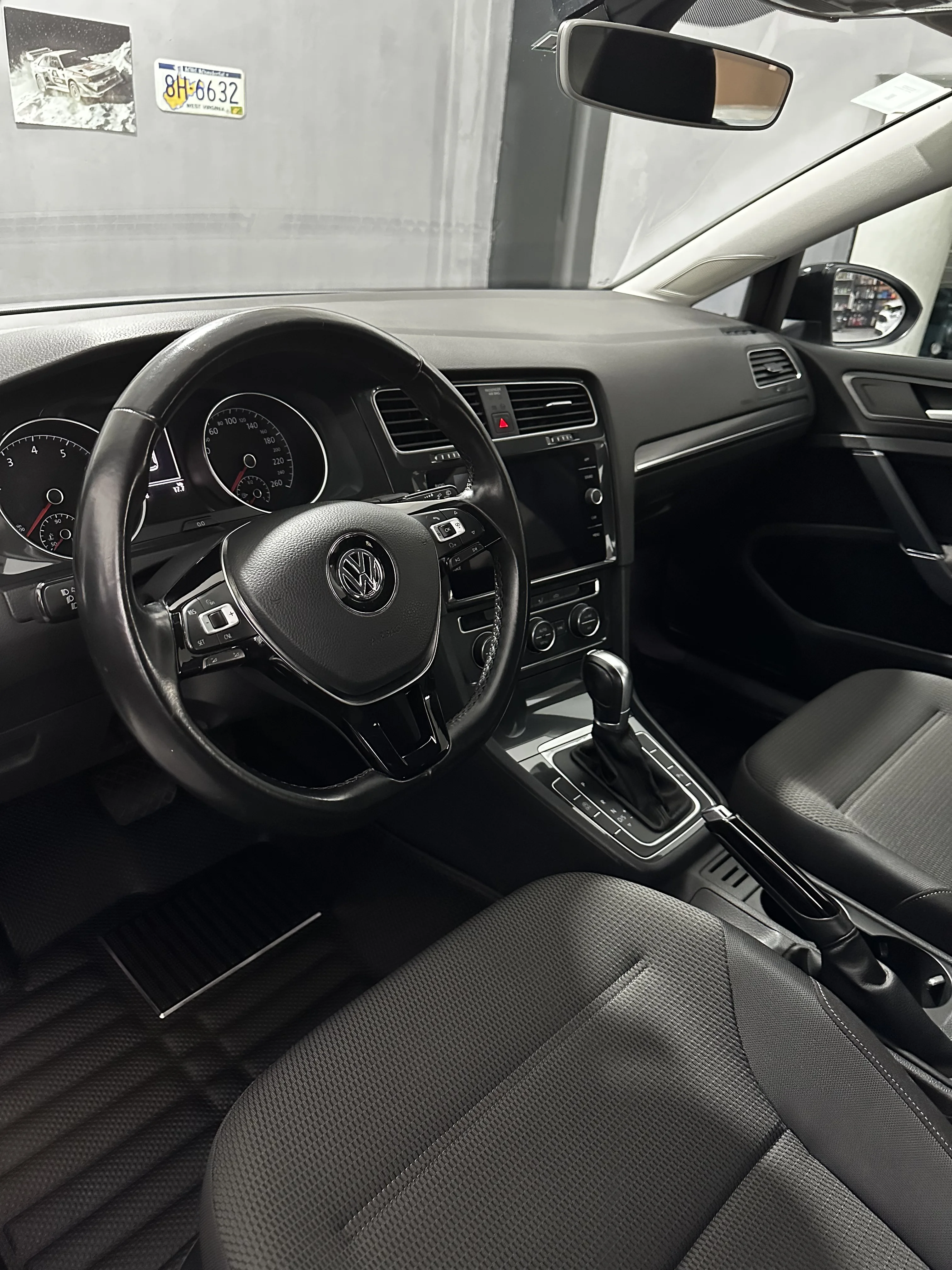 Golf detalle exterior