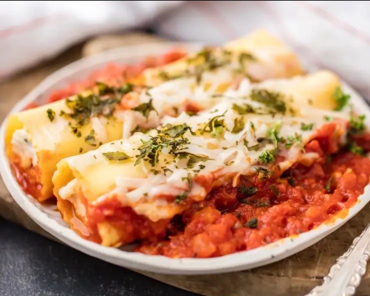 Three-Cheese Spinach Manicotti