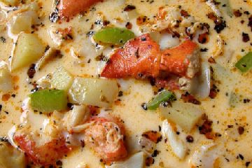 Manhattan Seafood Chowder